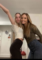 amateur-give-these-sisters-your-cock-kik-2020intoit-for-mo-usRWiC.jpg