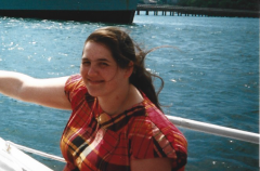 who gave katrin the love bite