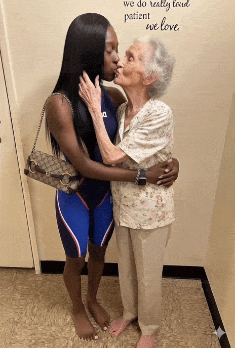 1123103209.gif