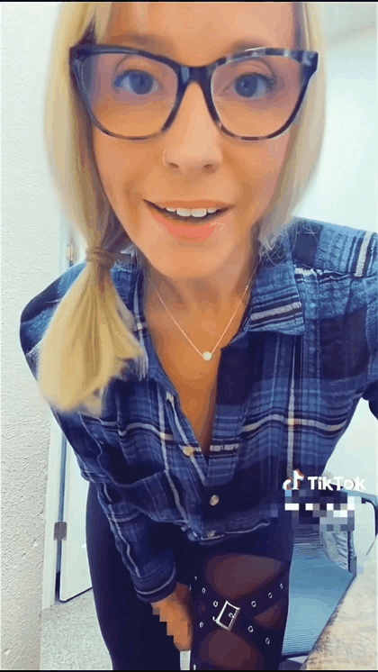 Angie 1.gif